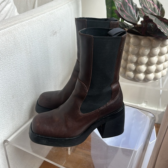 Vagabond Chelsea boots - Picture 3 of 5